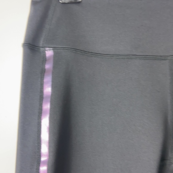 Zella Black Iridescent Stripe Mesh Crop Yoga Leggings Pants Medium - Picture 2 of 5